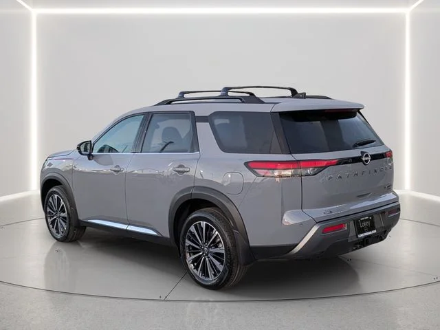 New 2026 Boulder Gray Pearl Nissan Platinum image 3