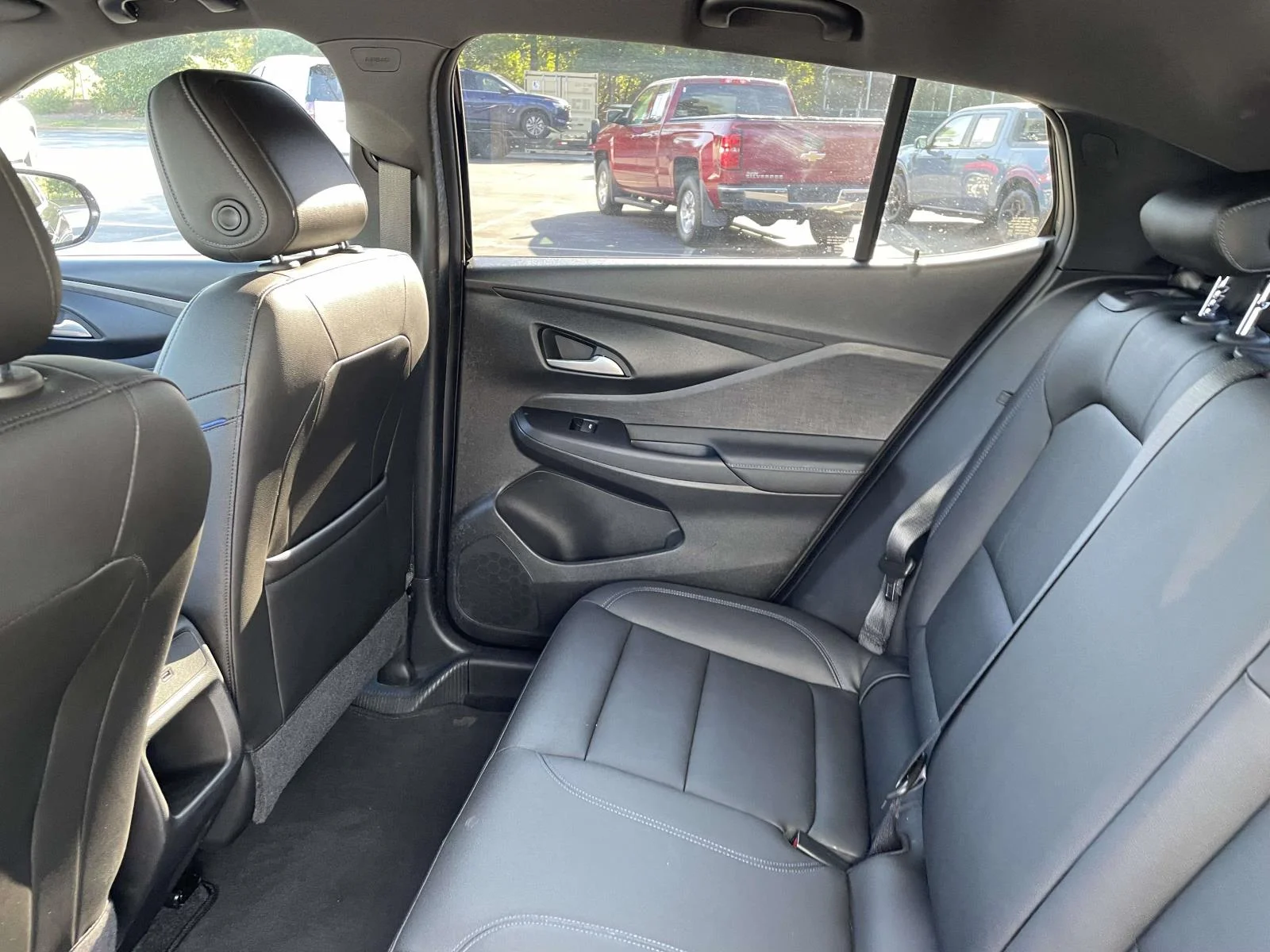 Used 2024 Ebony Twilight Metallic Buick Sport Touring image 14