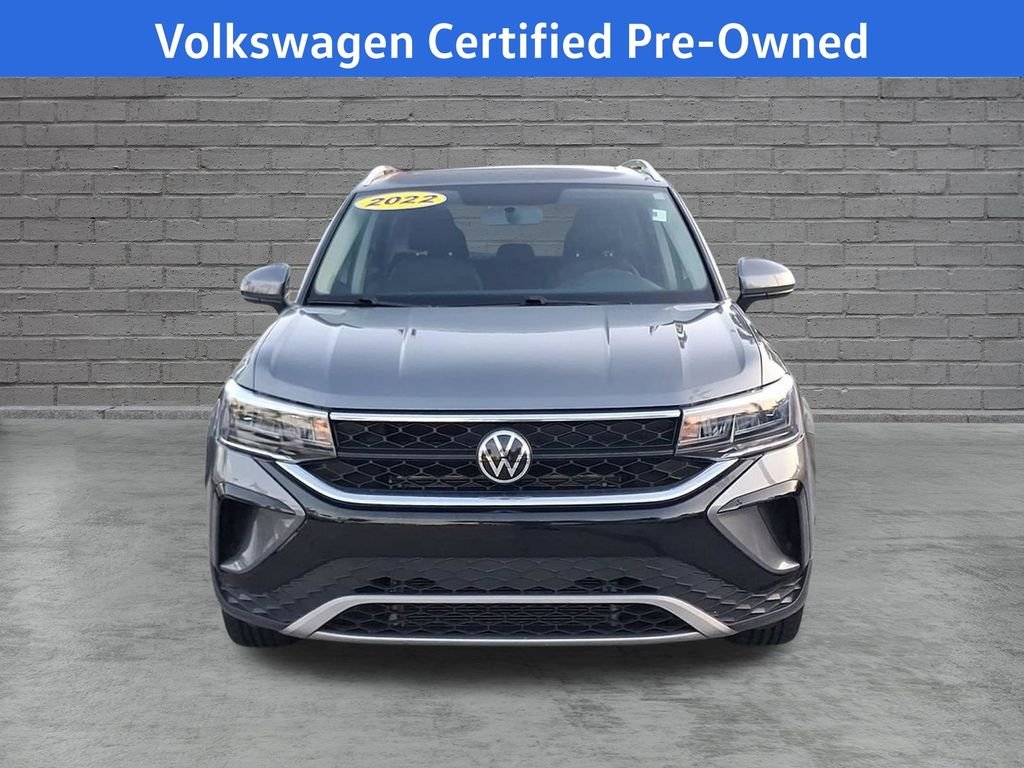 Certified Used 2022 Gray Volkswagen 1.5T SE image 2
