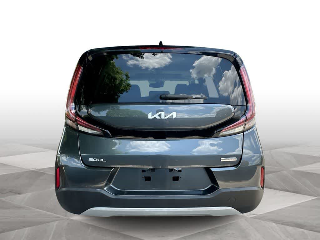 Used 2023 Gravity Gray Kia EX image 7