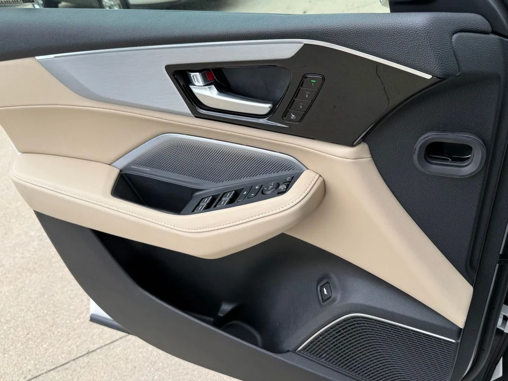 New 2026 Platinum White Pearl Acura Technology Package image 27