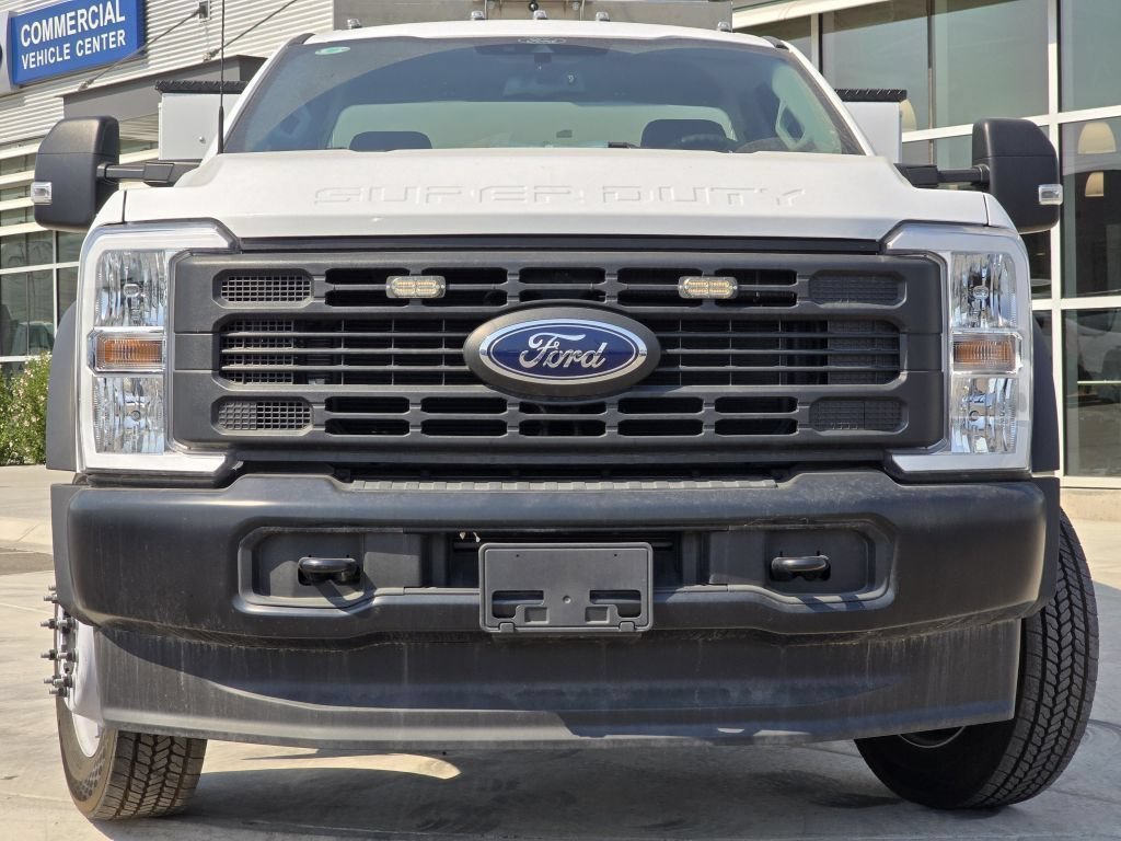 New 2024 Oxford White Ford XL image 2