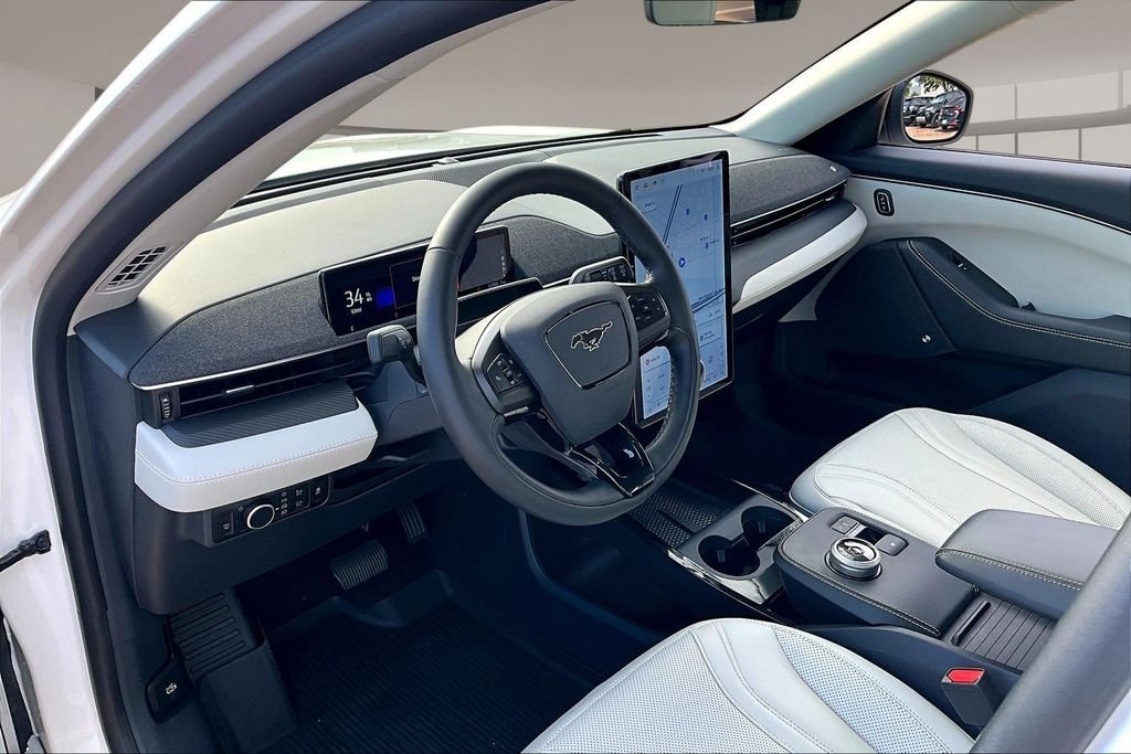 Used 2023 White Ford Premium image 13