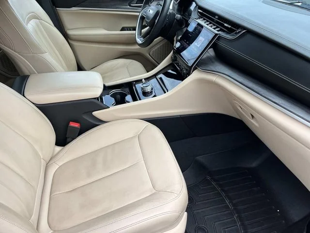 Used 2021 White Jeep Limited image 24