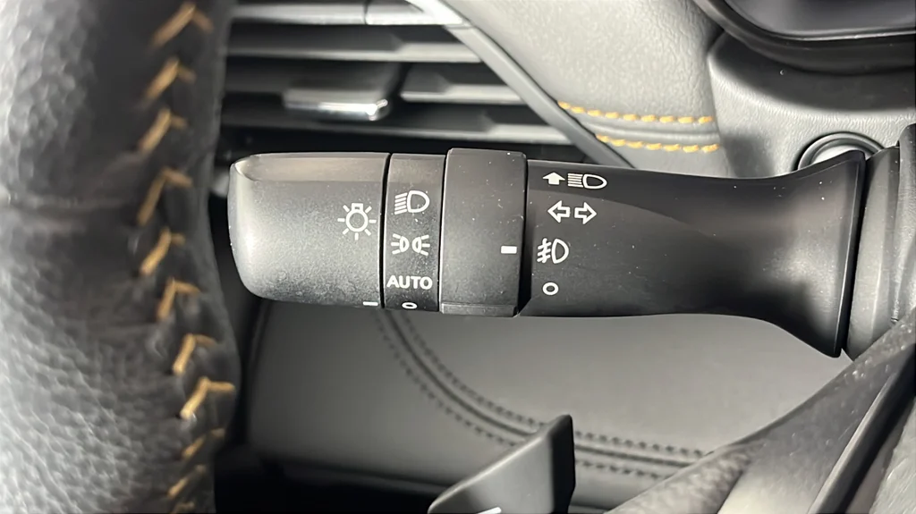 Used 2025 White Subaru Wilderness image 30