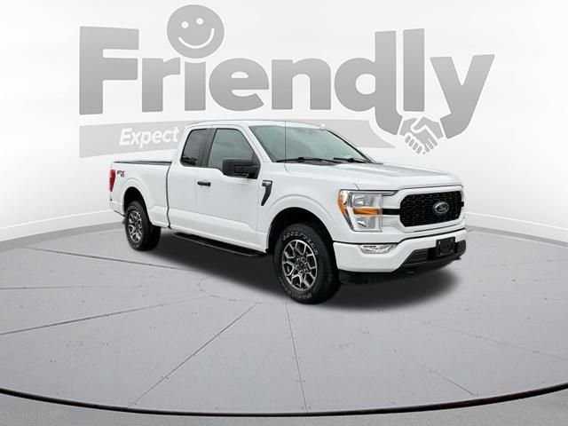 Used 2021 White Ford XL image 21