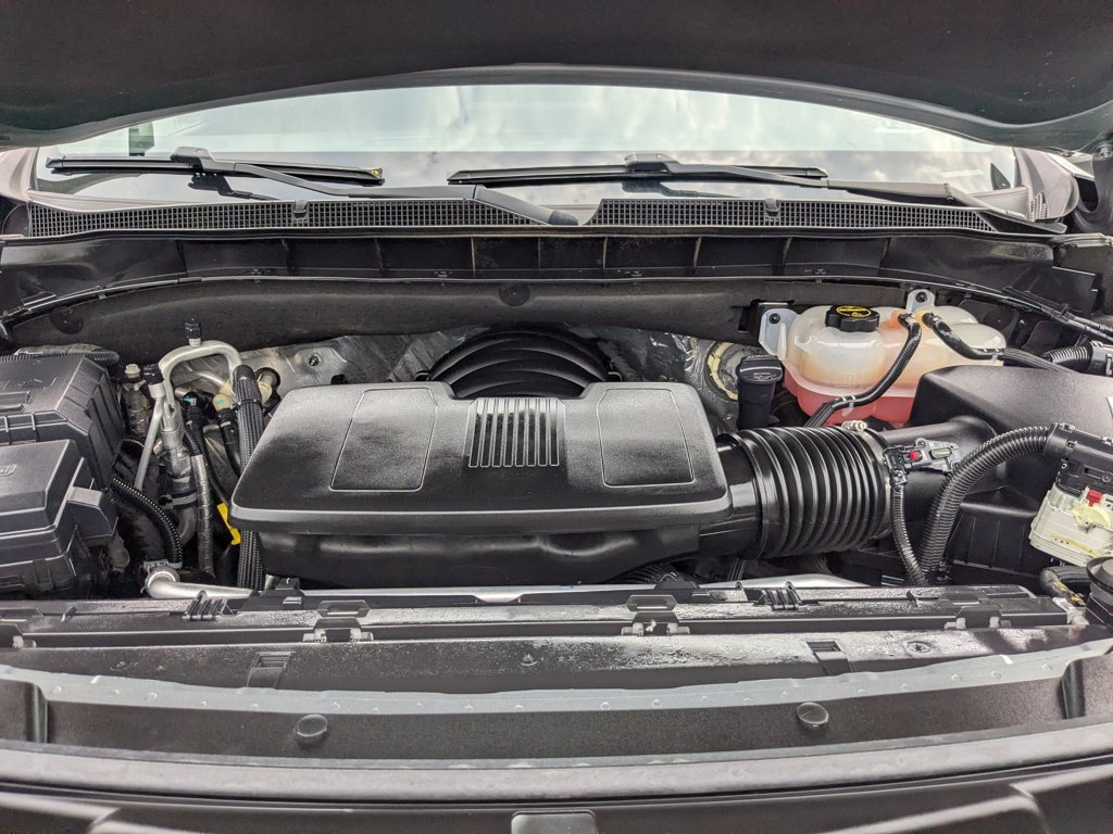 Used 2024 Sterling Gray Metallic Chevrolet Z71 image 35