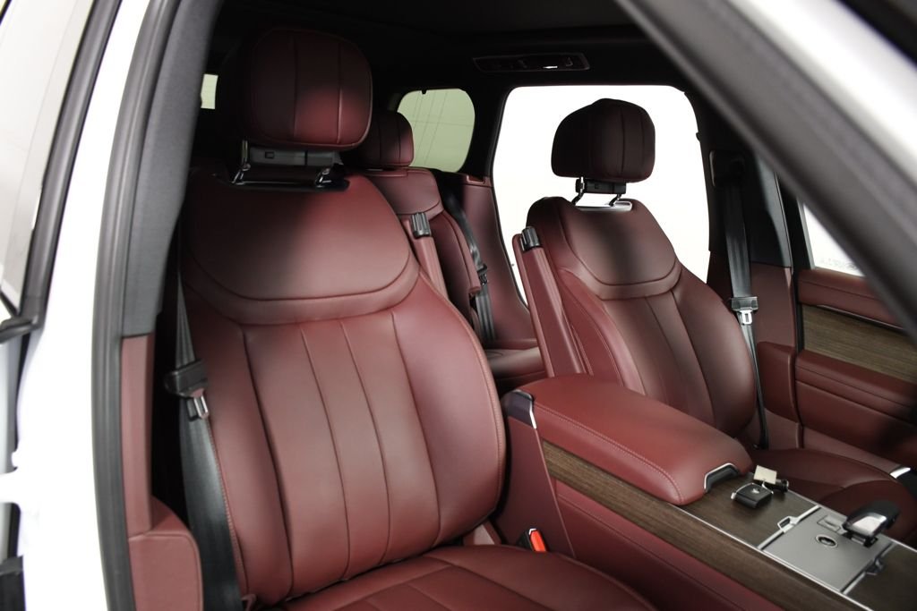 2026 Land Rover Range Rover SE - Photo 19