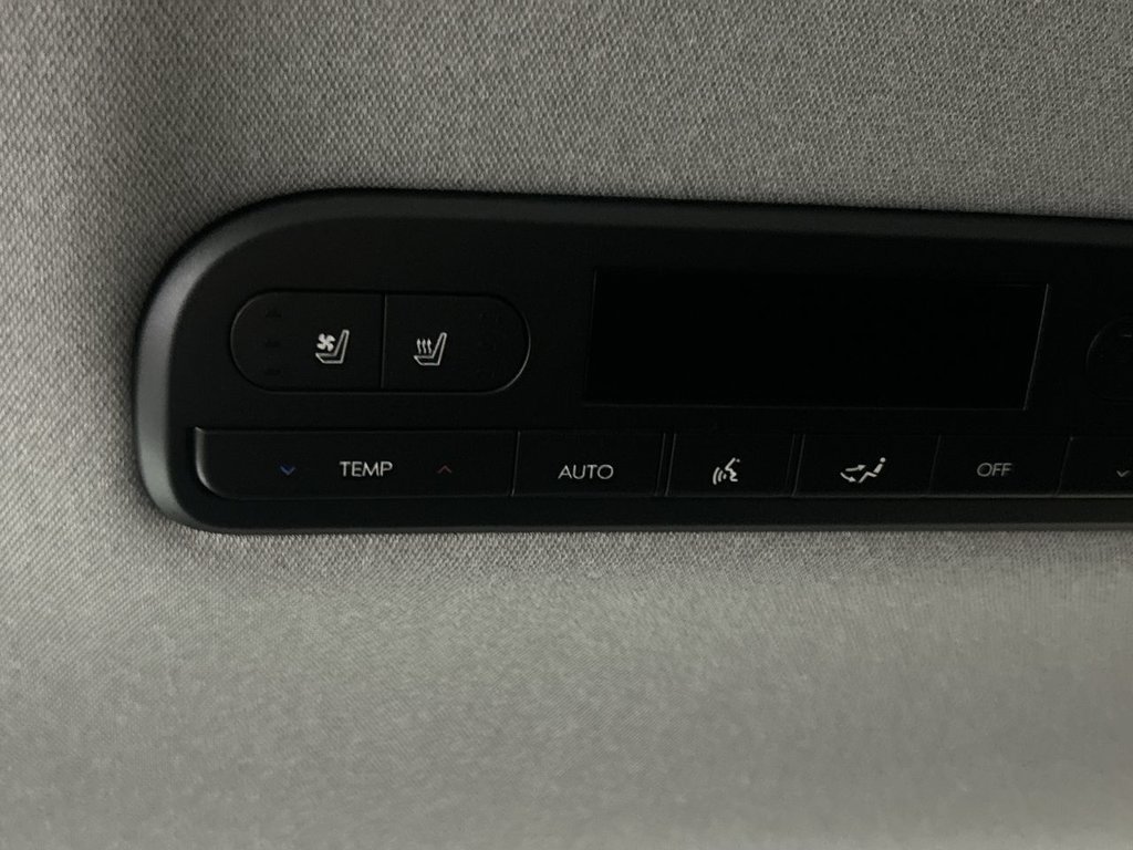 New 2026 Pearl Hyundai Limited AWD image 33