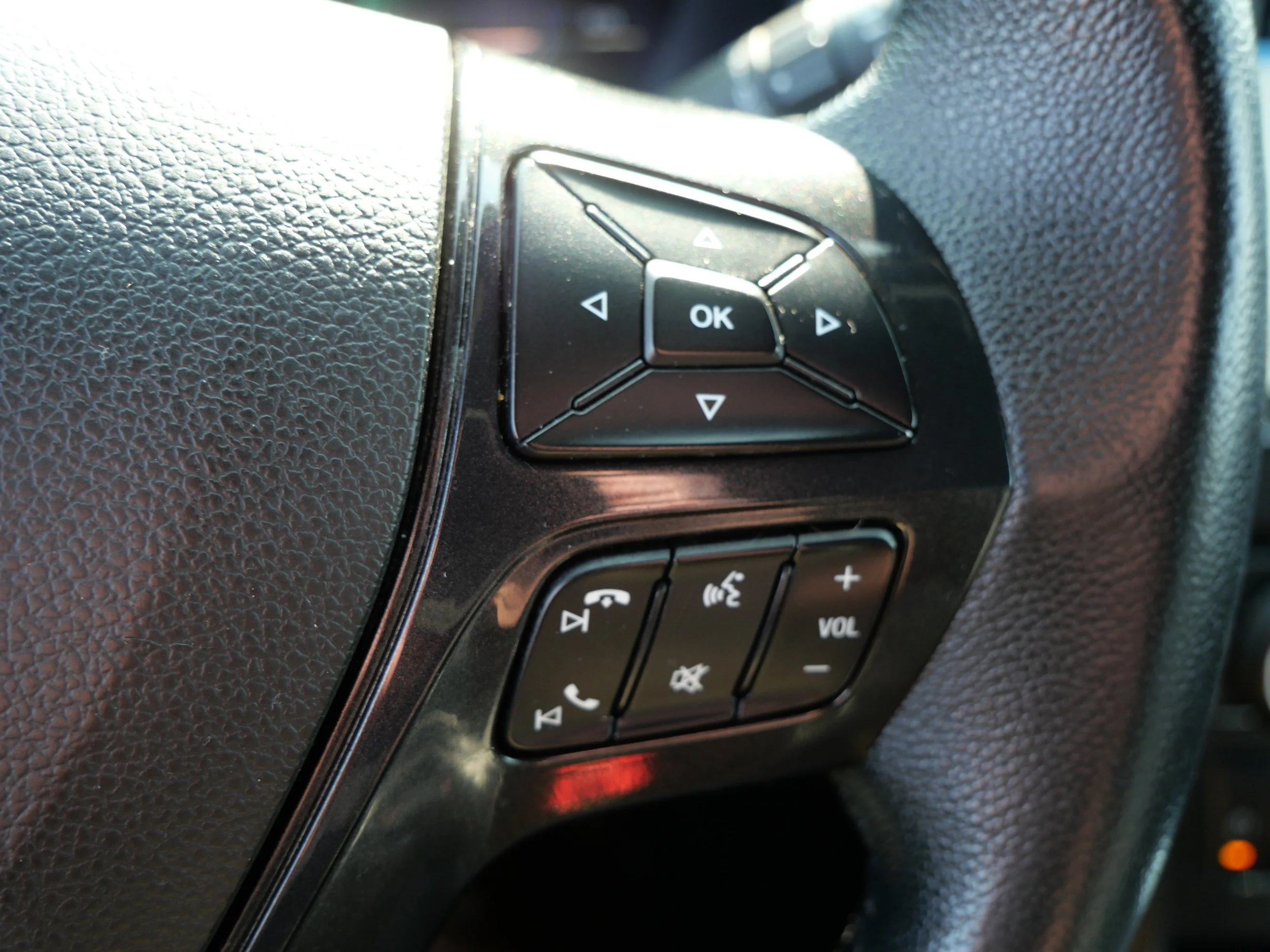 Used 2017 Ingot Silver Metallic Ford XLT image 25