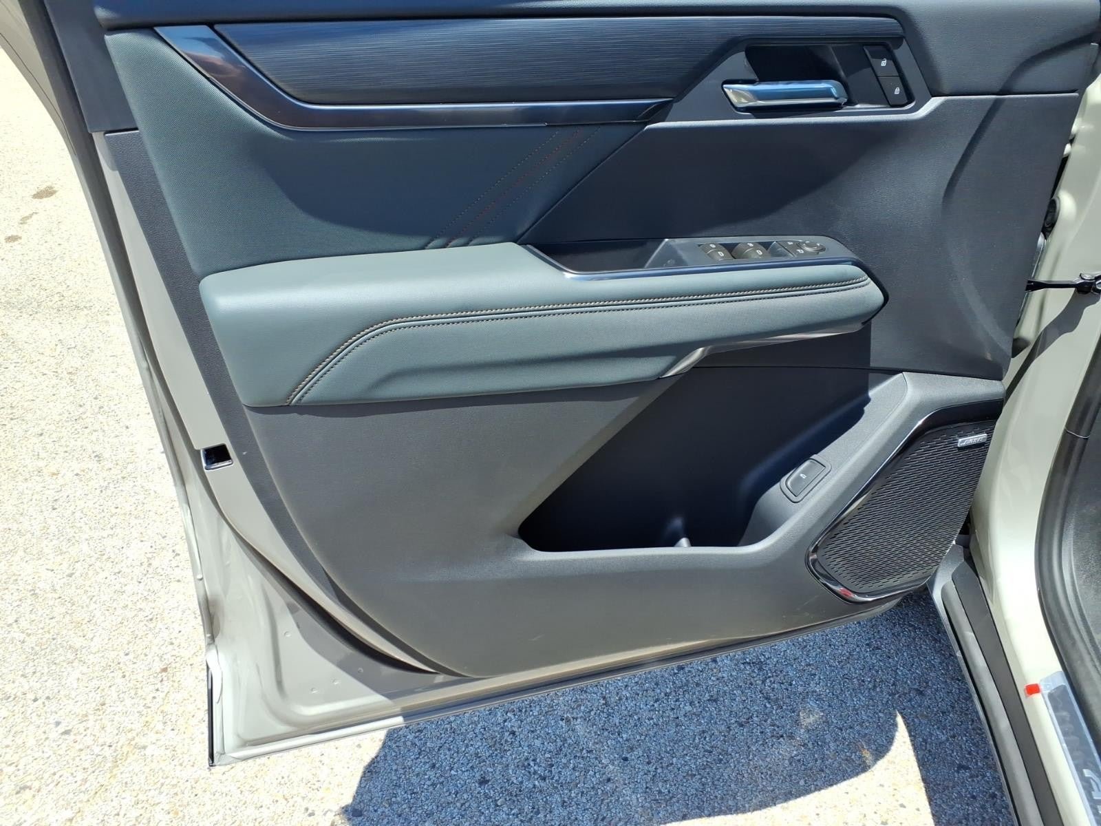 2026 GMC Acadia AT4 - Photo 63