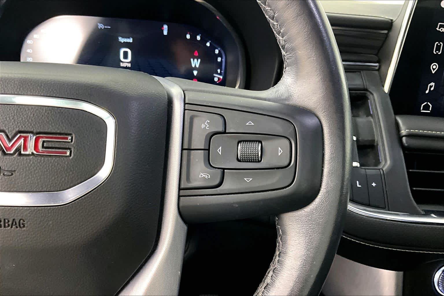 Used 2022 Summit White GMC SLT image 24