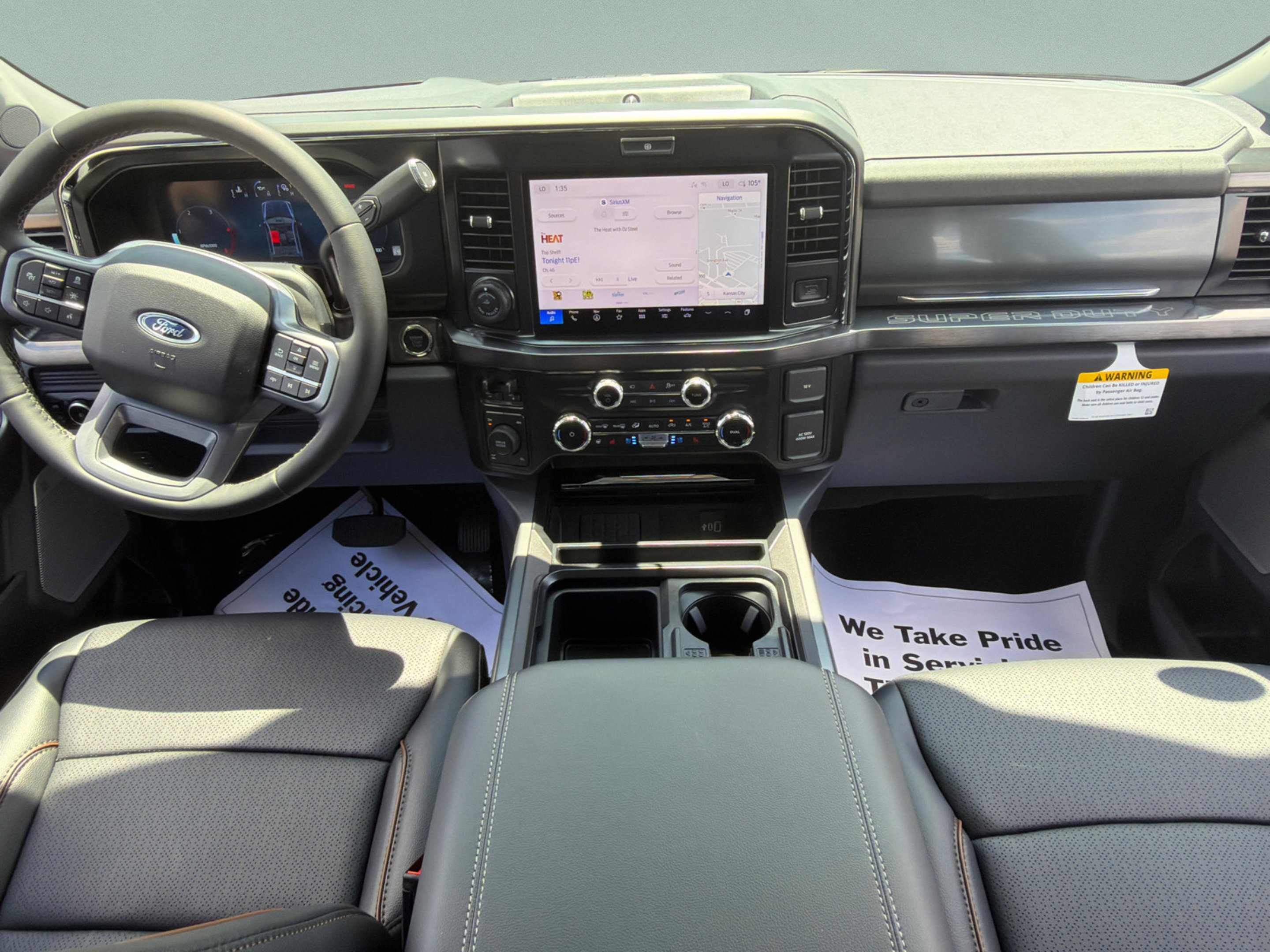 New 2026 Glacier Gray Metallic Tri-Coat Ford F-250® Lariat® image 15