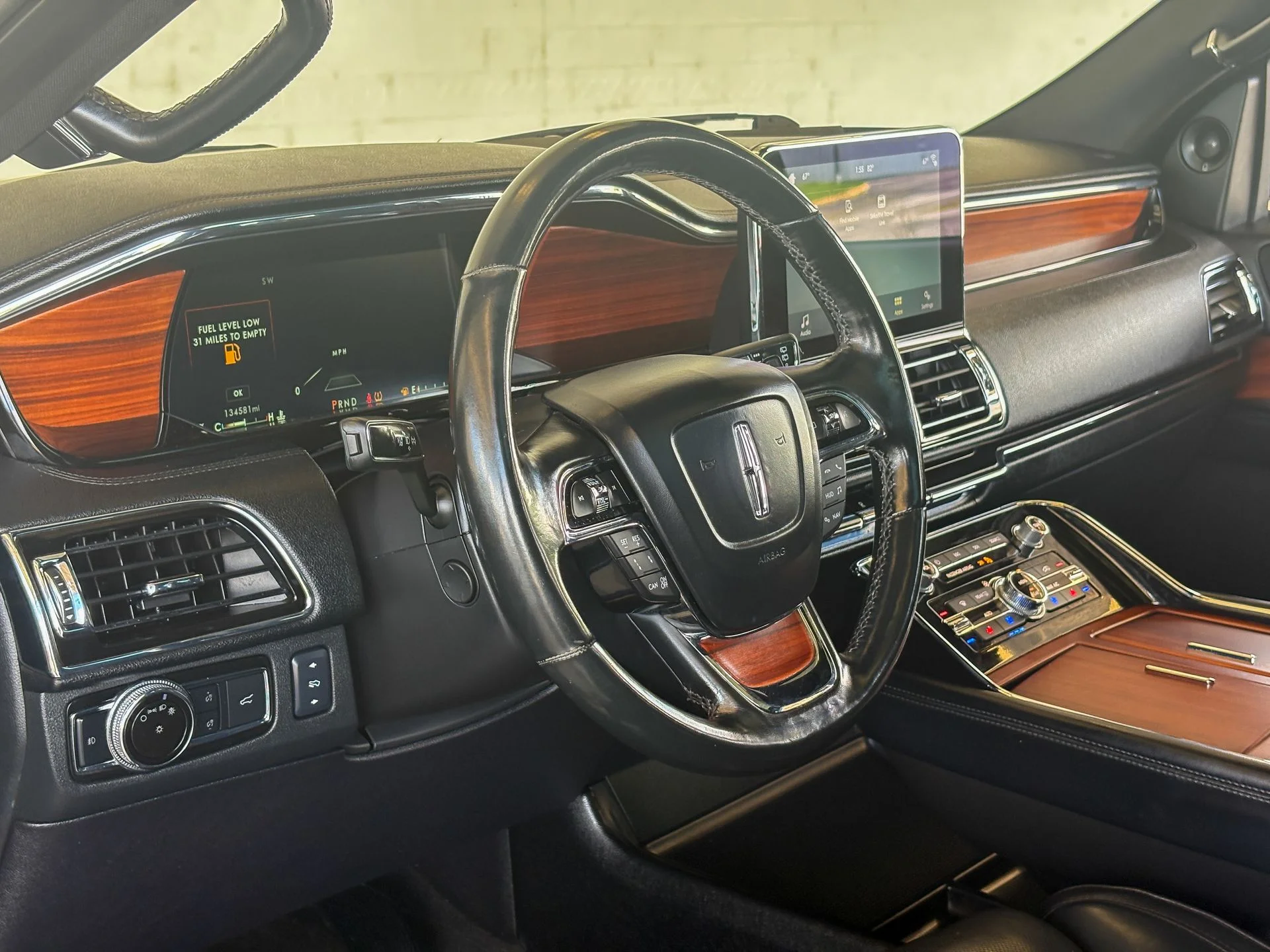 2018 Lincoln Navigator Select - Photo 23