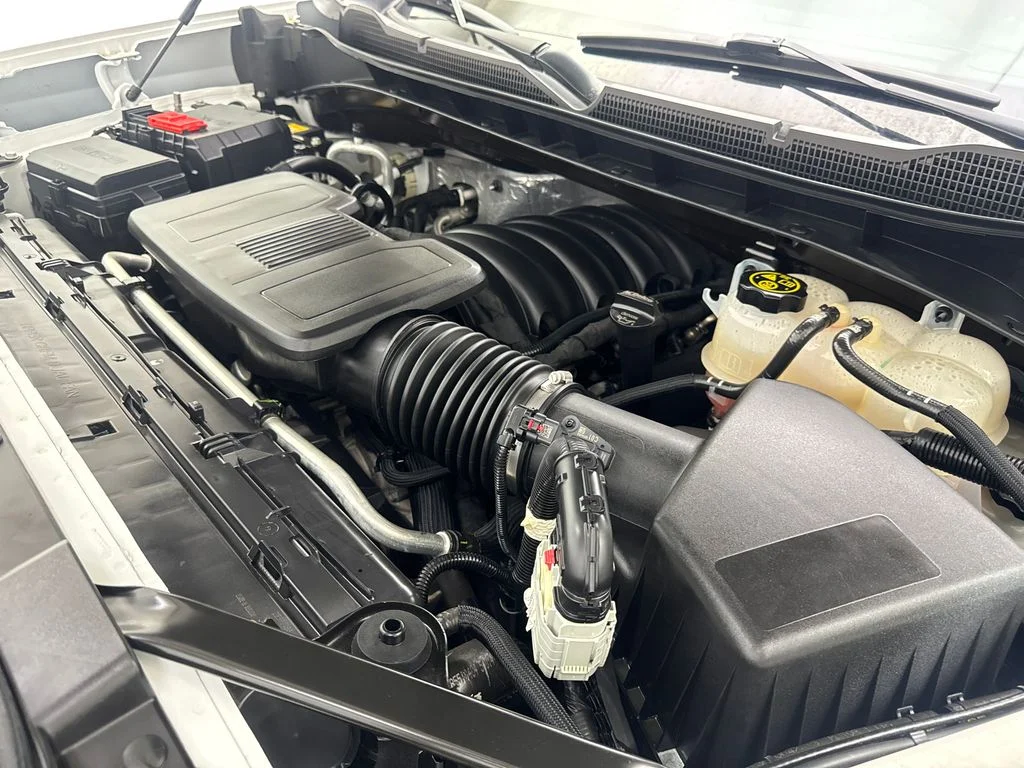 Used 2024 White Chevrolet Custom Trail Boss image 78