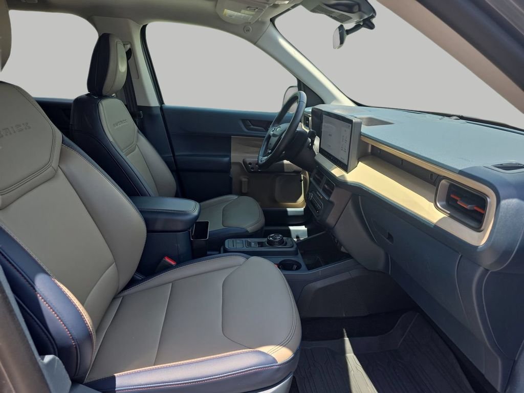 Used 2025 Gray Ford Lariat image 10