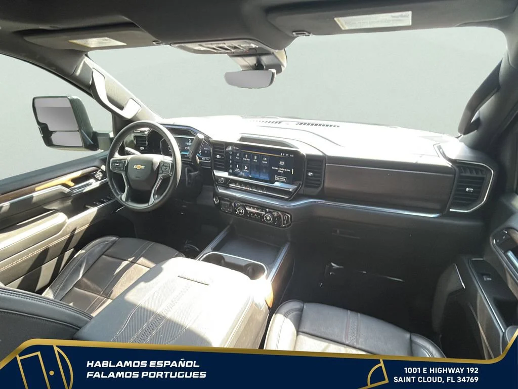 Used 2024 Black Chevrolet High Country image 35
