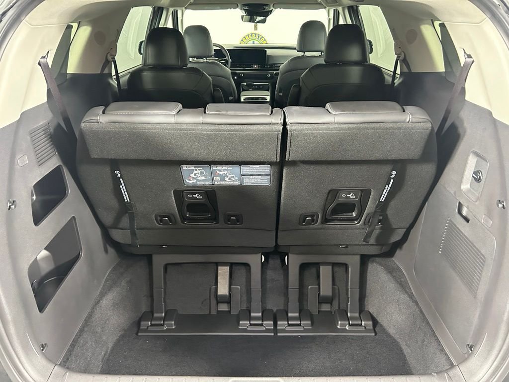 New 2027 White Kia EX image 21
