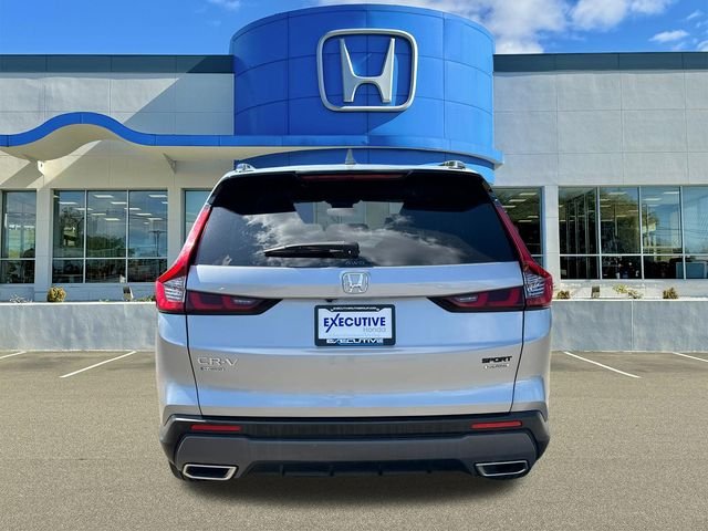 Used 2023 Lunar Silver Metallic Honda Sport Touring image 3