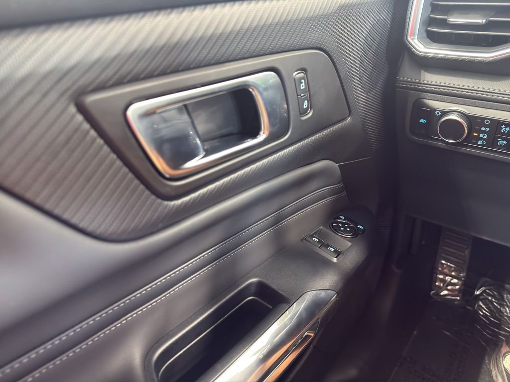 2025 Ford Mustang GT Premium - Photo 21