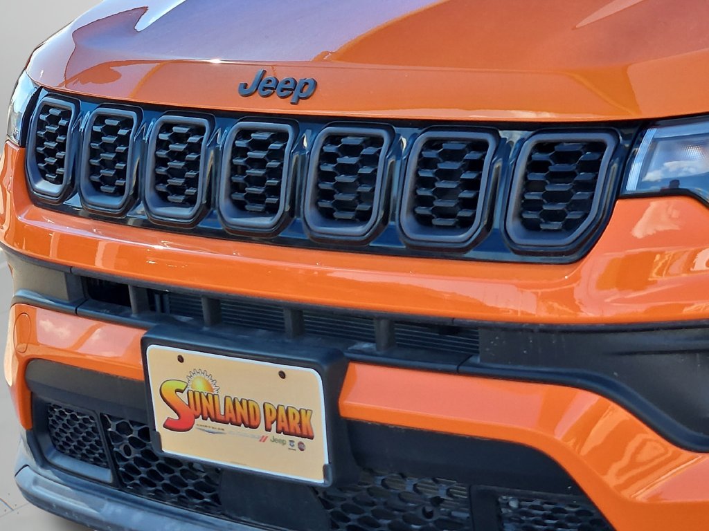 New 2026 Joose Exterior Paint Jeep Latitude Altitude image 7