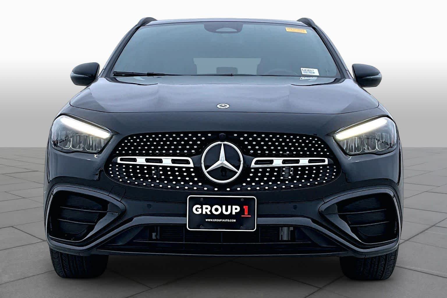 Used 2025 Night Black Mercedes-Benz GLA 250 image 4