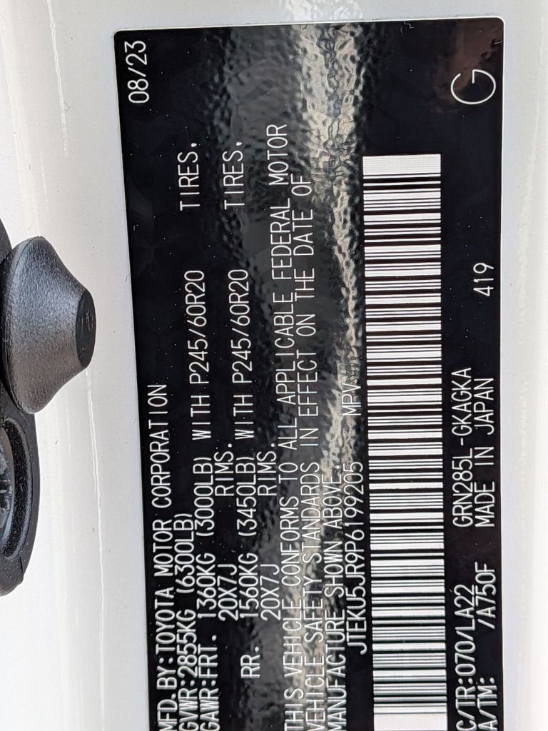 Used 2023 White Toyota Limited image 32