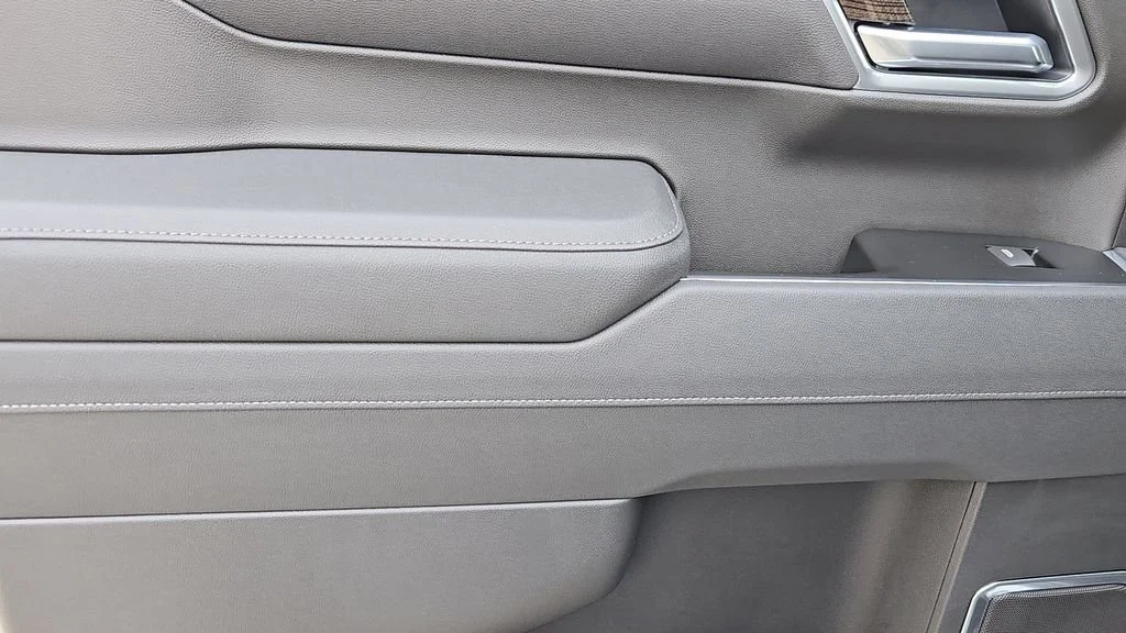 New 2026 Sterling Gray Metallic Chevrolet RST image 29