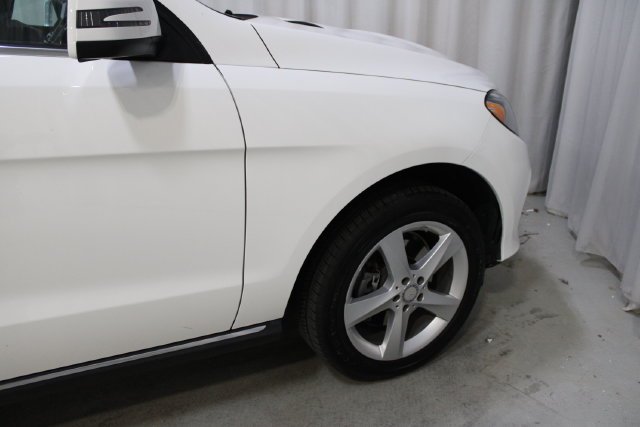 Used 2016 White Mercedes-Benz GLE 350 image 39
