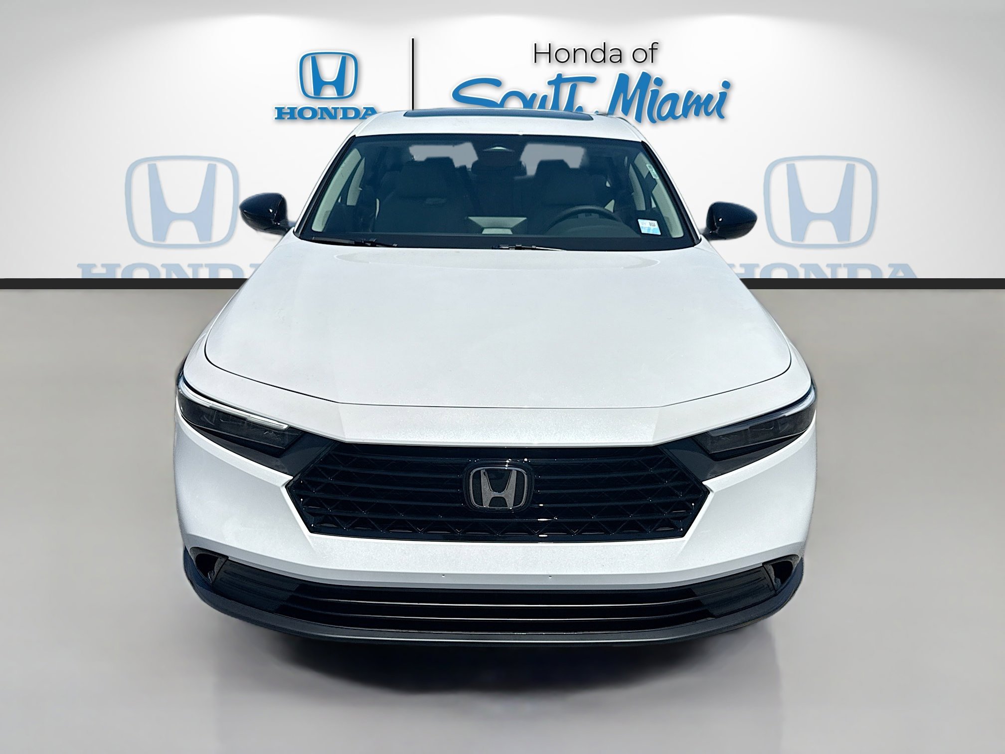 New 2026 Platinum White Pearl Honda SE image 2