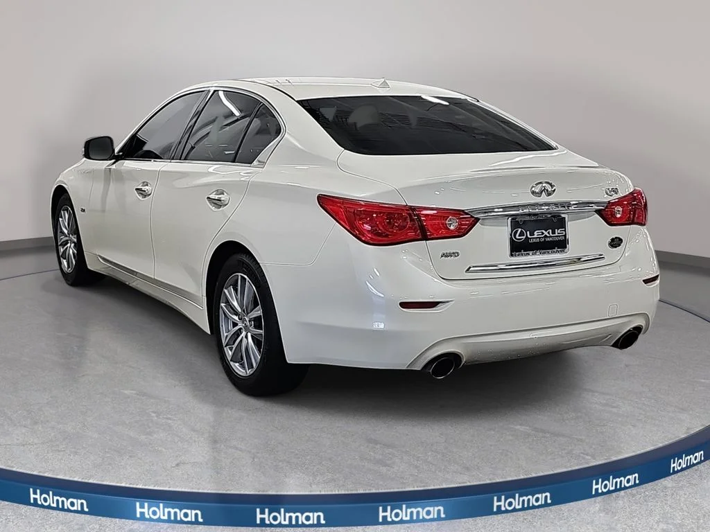 Used 2016 White INFINITI 3.0t Premium image 8