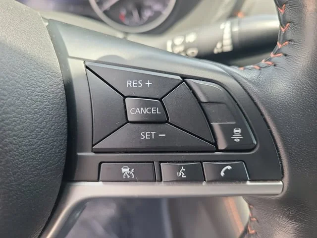 Used 2021 White Nissan SR image 25