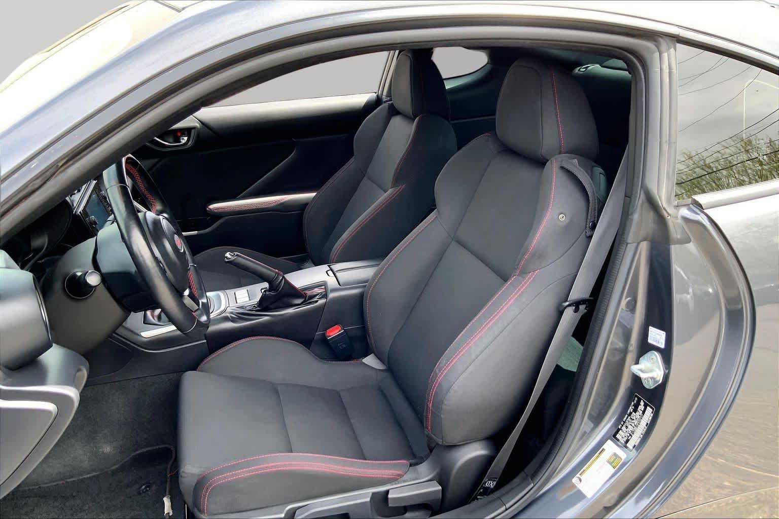 Used 2023 Magnetite Gray Metallic Subaru Premium image 7