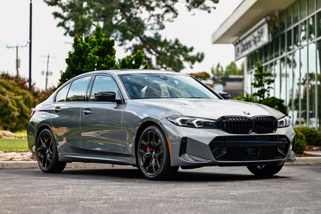 2026 BMW 3 Series 330i