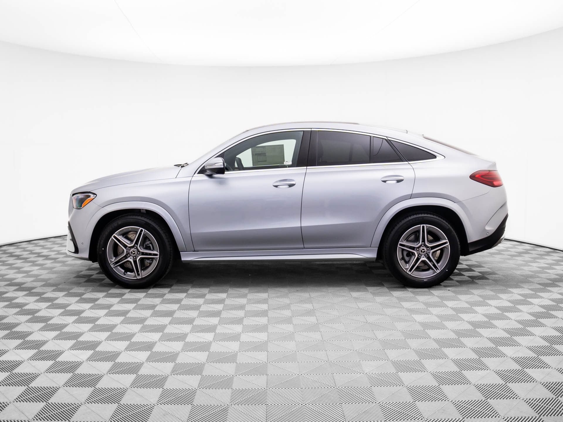 New 2026 Cirrus Silver Metallic Mercedes-Benz GLE 450 Coupe image 40