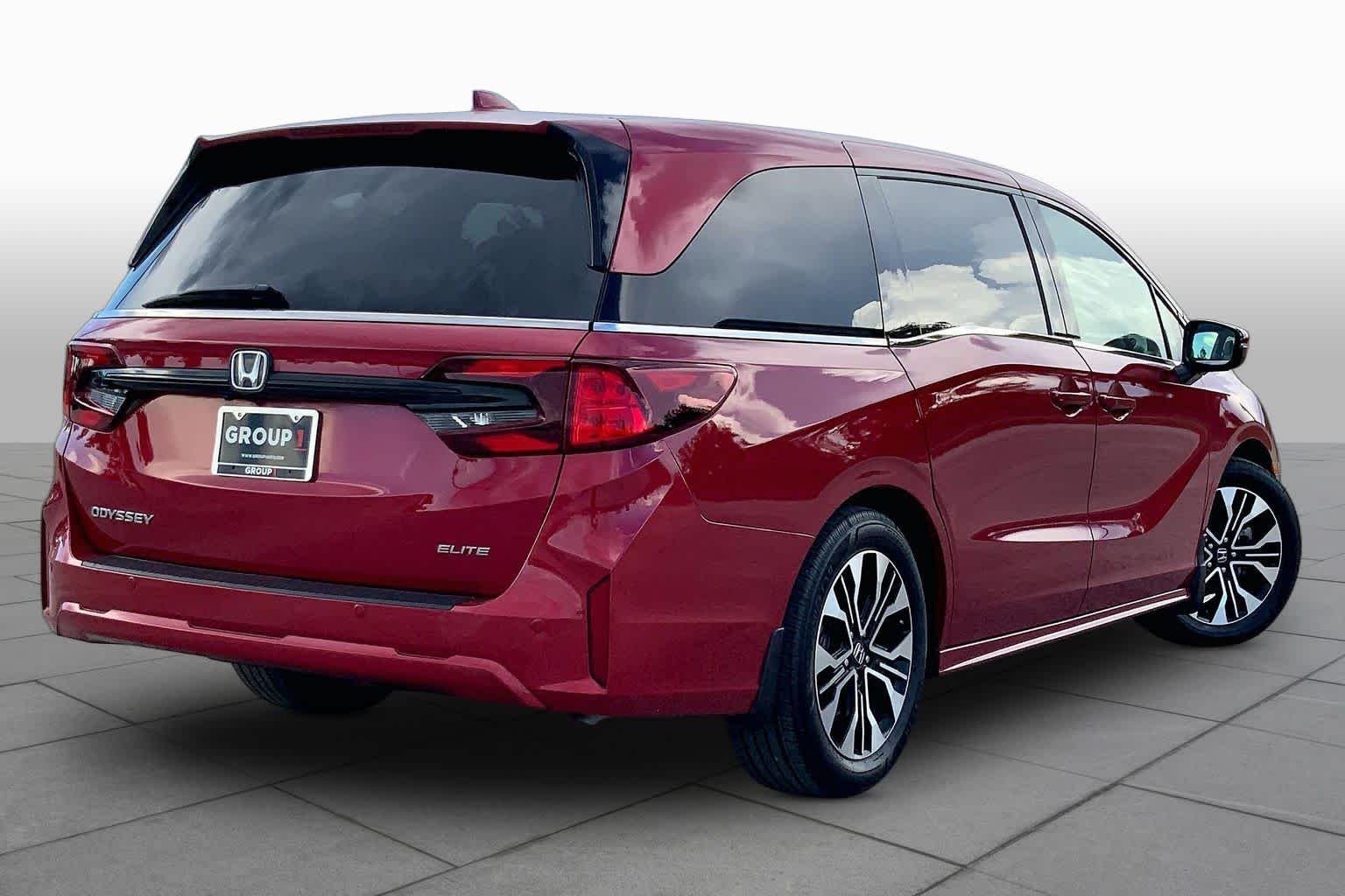 Used 2025 Radiant Red Metallic II Honda Elite image 13