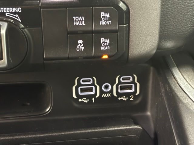 Used 2021 Red Ram Laramie image 39