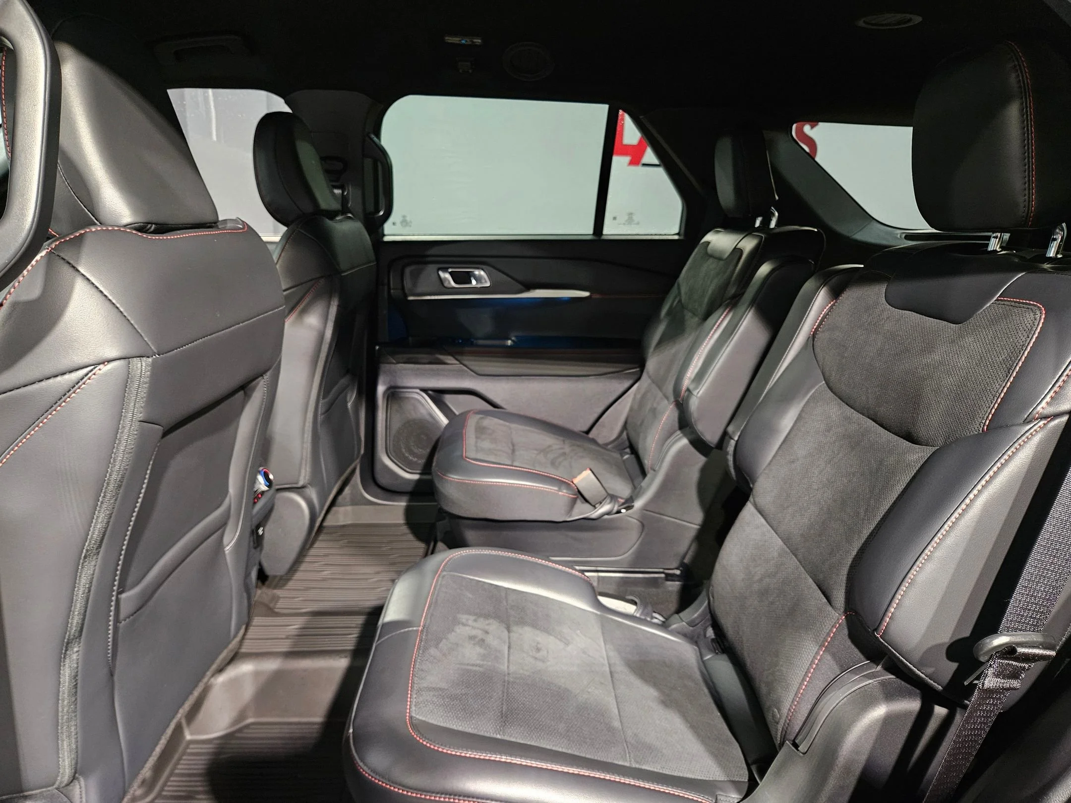 Used 2025 Carbonized Gray Metallic Ford ST image 35