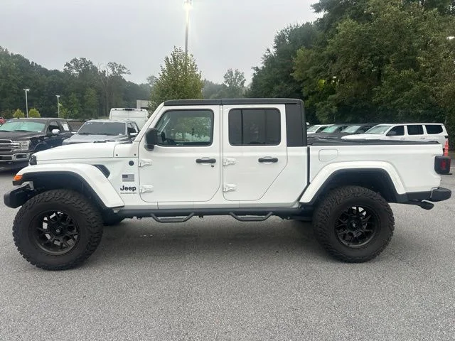 Used 2023 White Jeep Sport S image 6