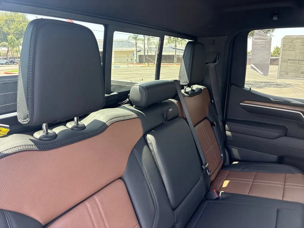 2026 Chevrolet Silverado 1500 High Country - Photo 23