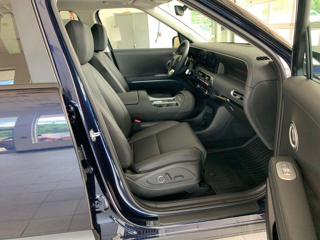 New 2026 Blue Hyundai SEL Premium AWD image 21