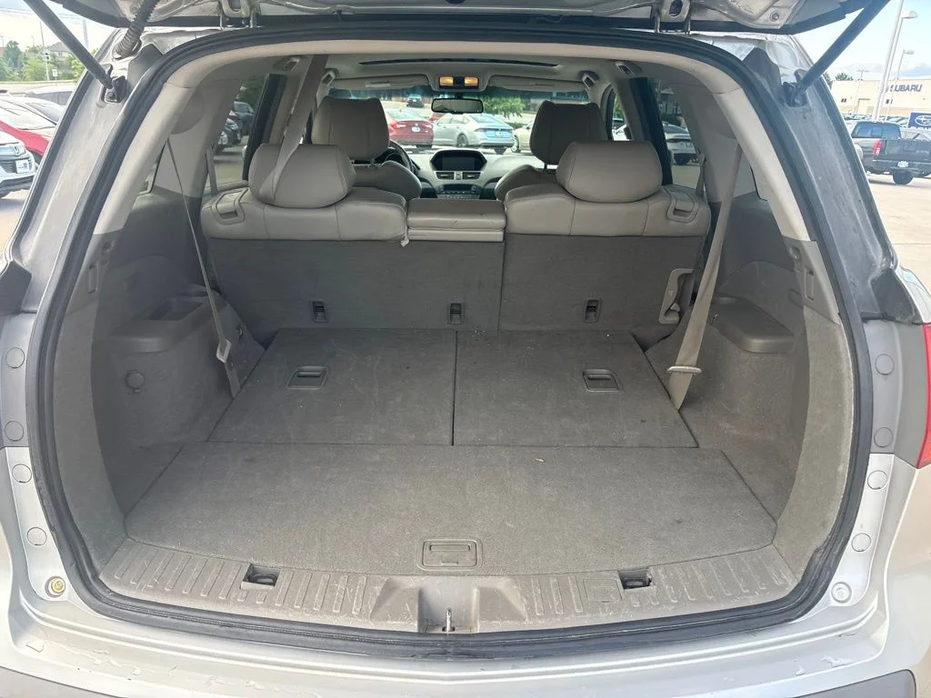 Used 2008 Silver Acura Technology SH-AWD image 41