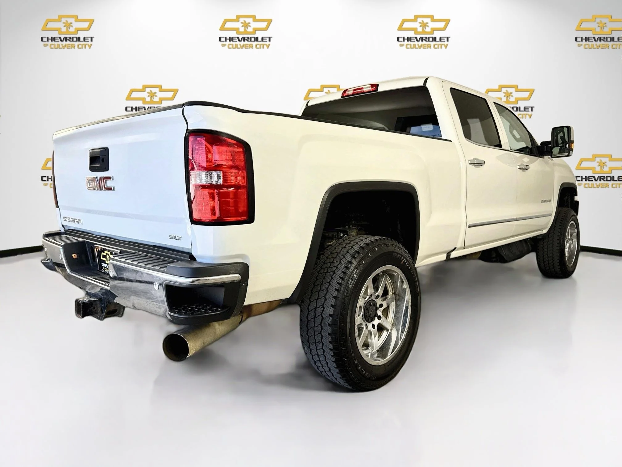 Used 2019 SUMMIT WHITE GMC SLT image 8