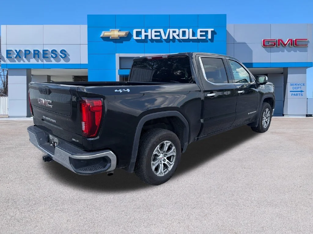 Used 2025 Black GMC SLT image 3