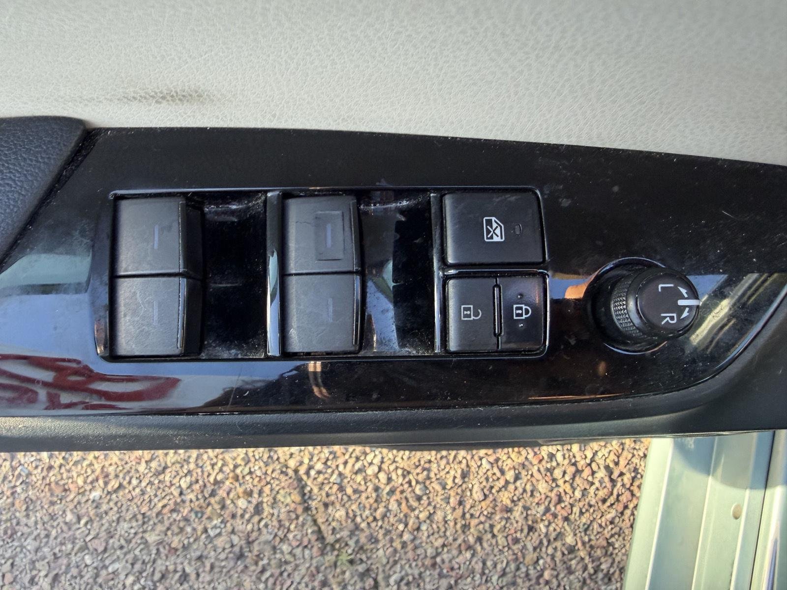 Used 2020 Sea Glass Pearl Toyota LE AWD-e image 15