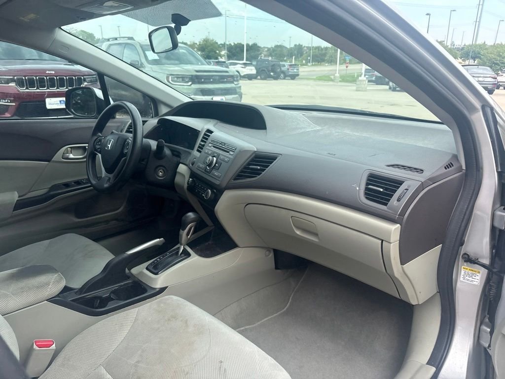 Used 2012 Silver Honda LX image 23