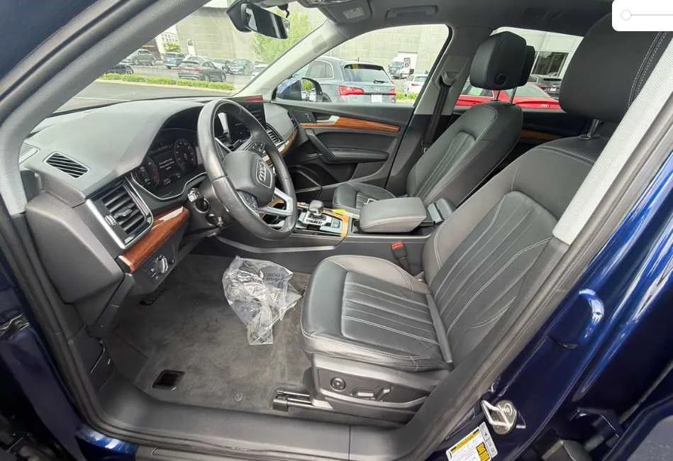 Used 2023 Navarra Blue Metallic Audi S line Premium Plus image 8