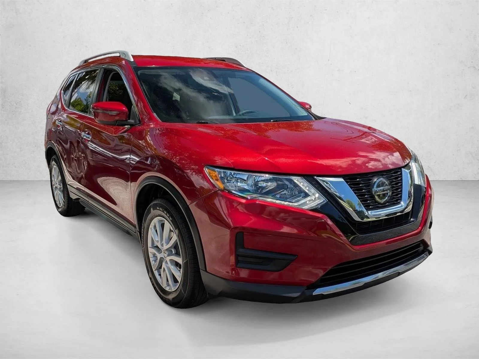 Used 2020 Scarlet Ember Tintcoat Nissan SV image 3