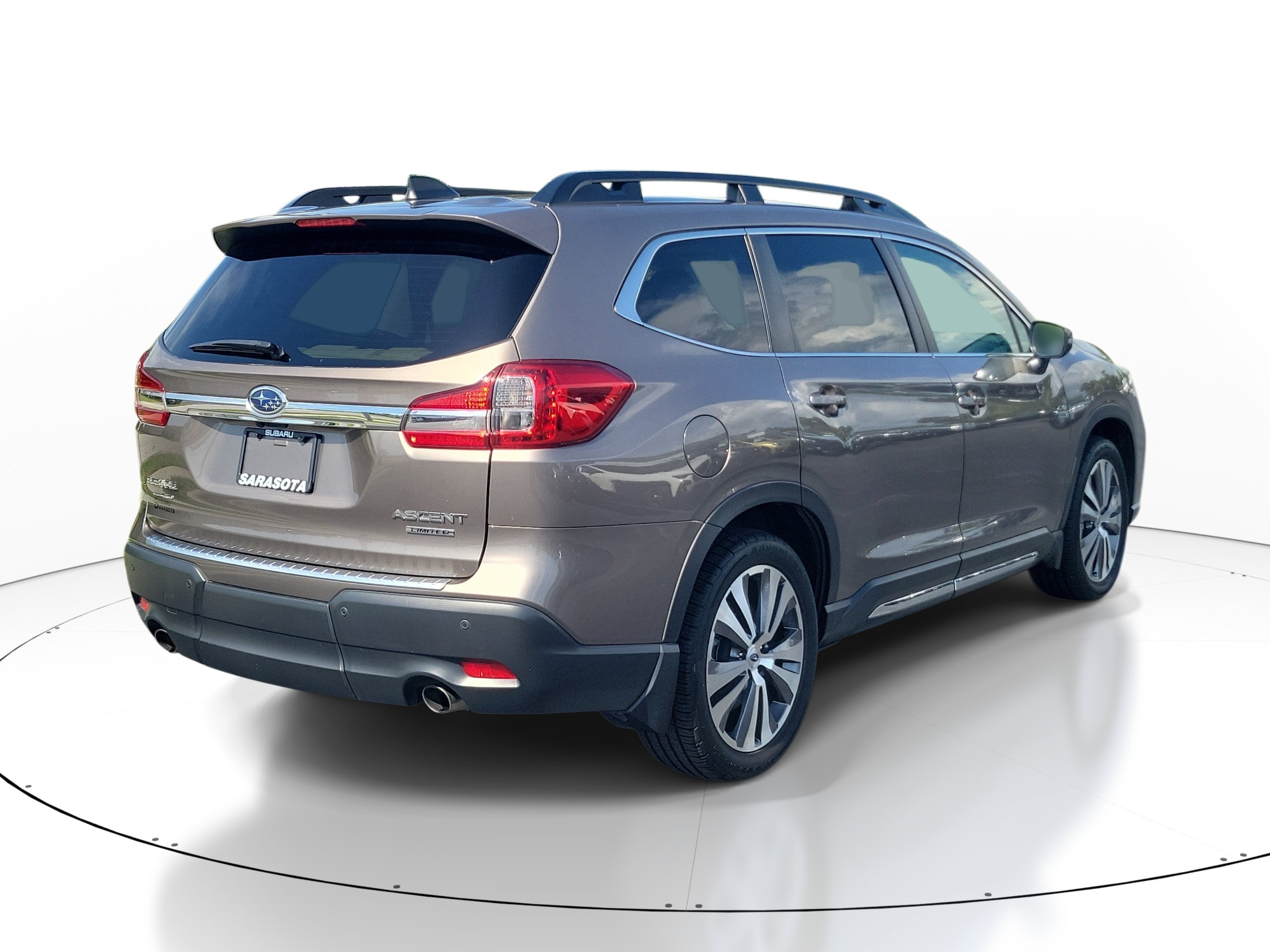 Used 2022 Brilliant Bronze Metallic Subaru Limited image 5