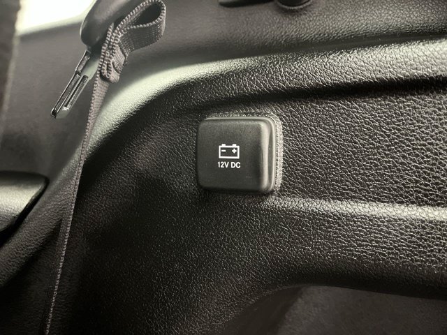 Used 2025 Silver Zynith Jeep Altitude X image 4